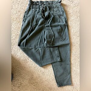Free People paper bag waist straight leg pants. Size small